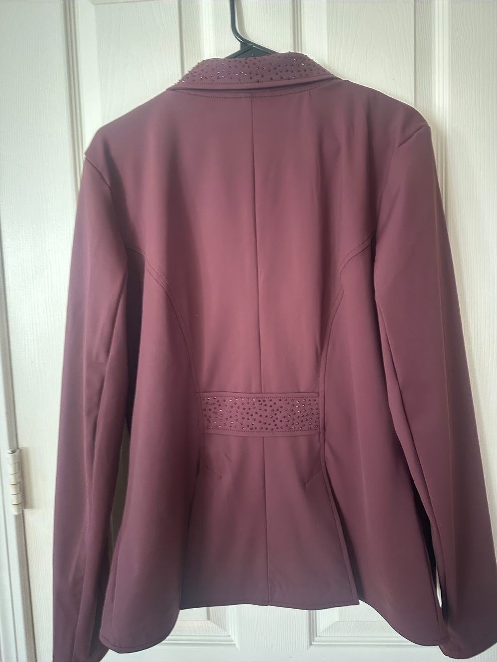 Ovation Deepest Plum Embellished Short Tail Equestrian Show Coat, size 14 - Picture 2 of 9